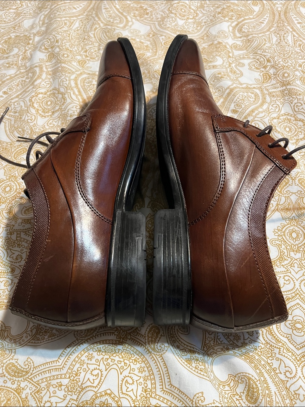 Johnston & Murphy Brown Leather Derby Shoes - Picture 5 of 8